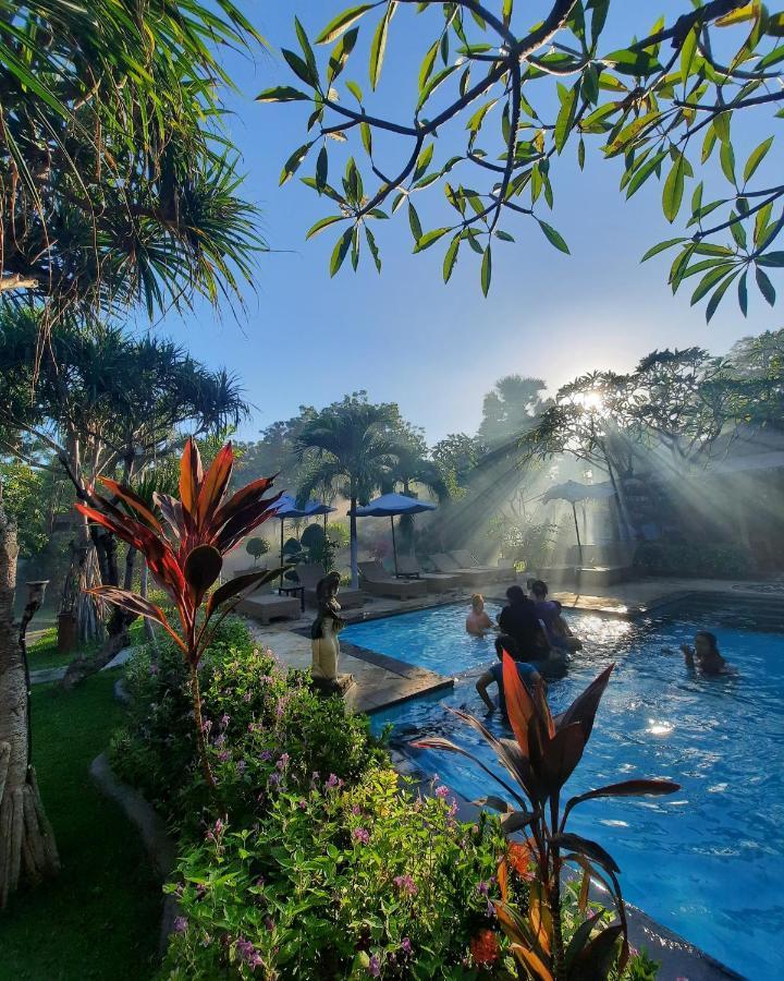 Hotel Tirta Sari Bungalow Pemuteran Exterior foto